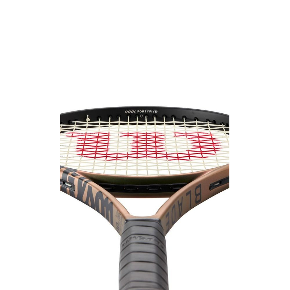 Wilson Blade 100ul v8 16x19 2021 tenis lopar